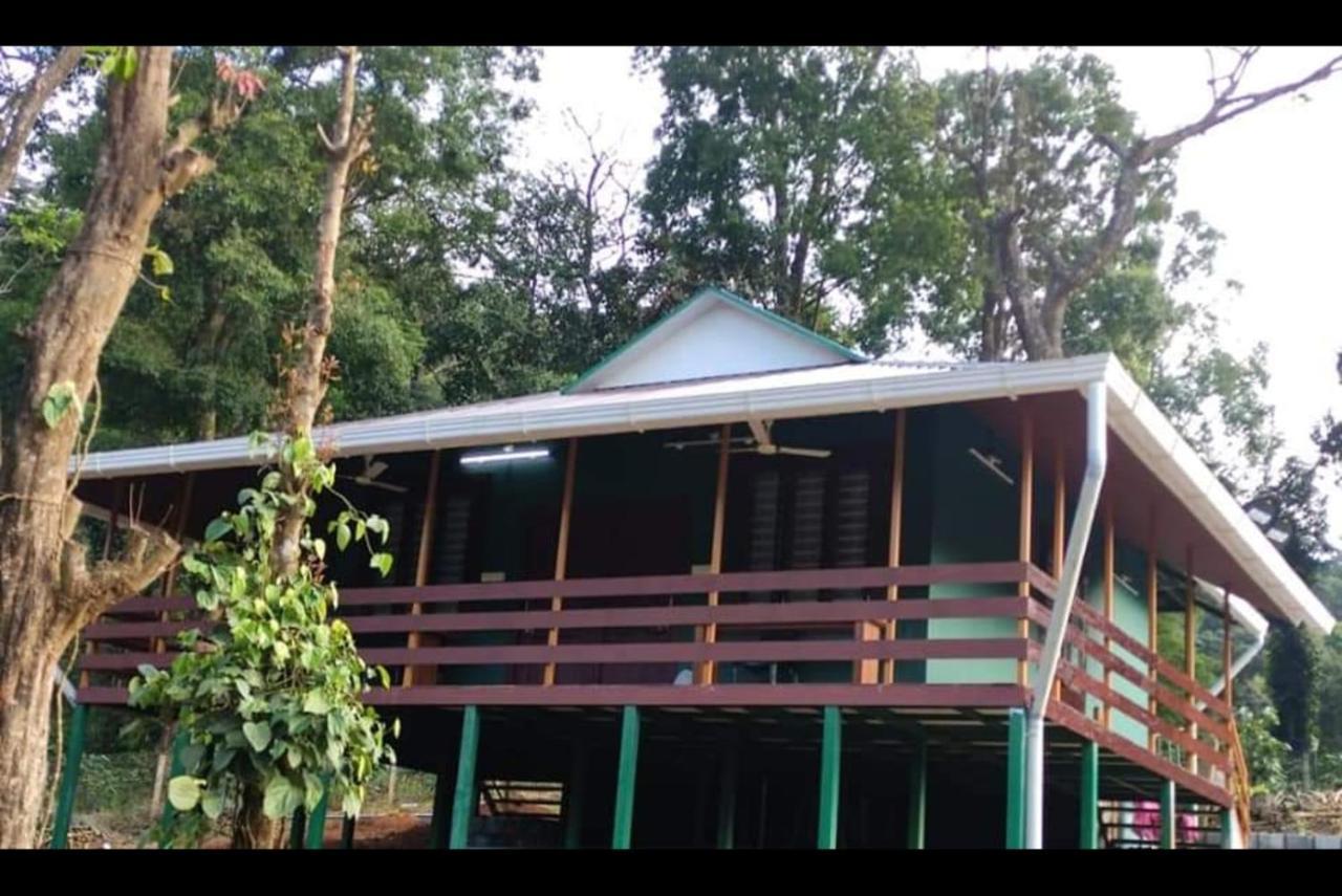 Hill Valley Farm House Nelliyampathy Exterior photo