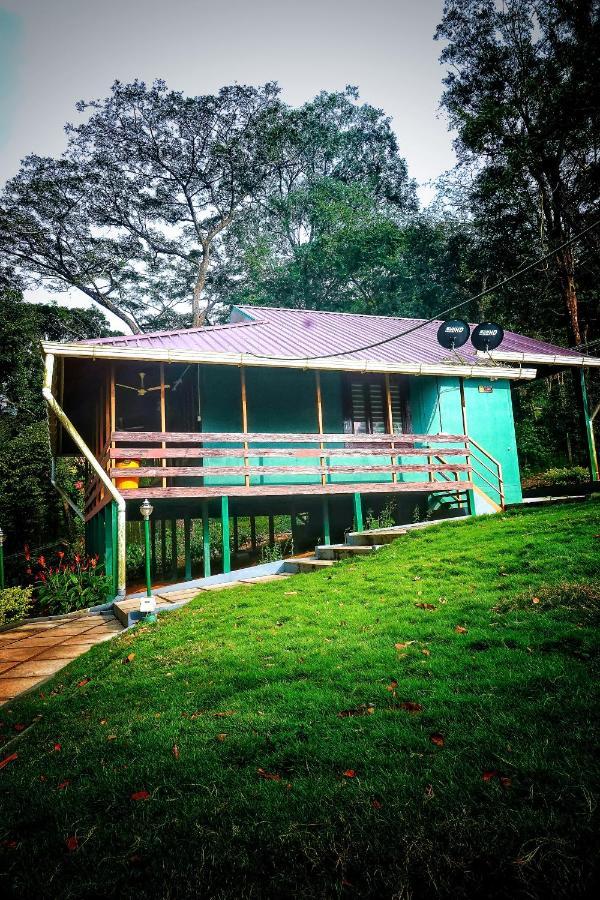 Hill Valley Farm House Nelliyampathy Exterior photo