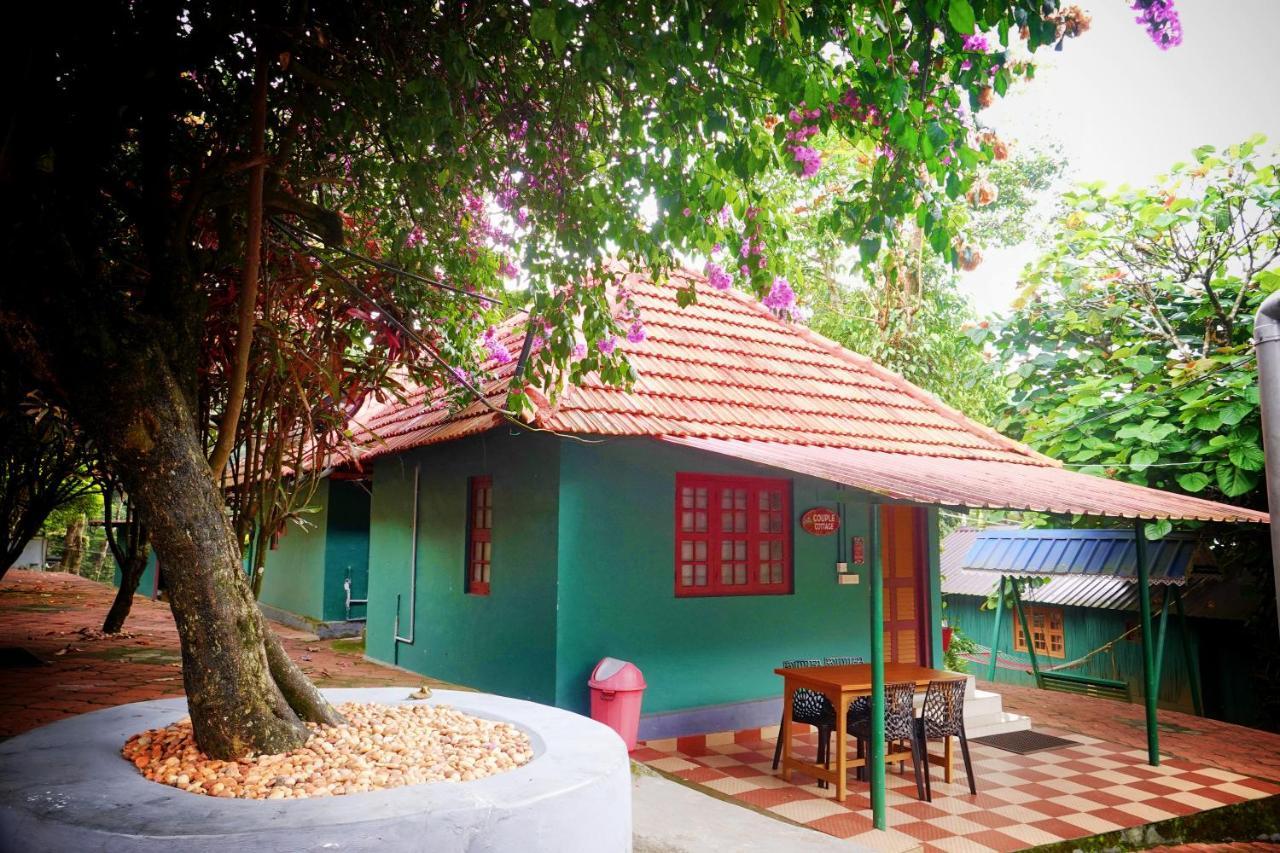 Hill Valley Farm House Nelliyampathy Exterior photo