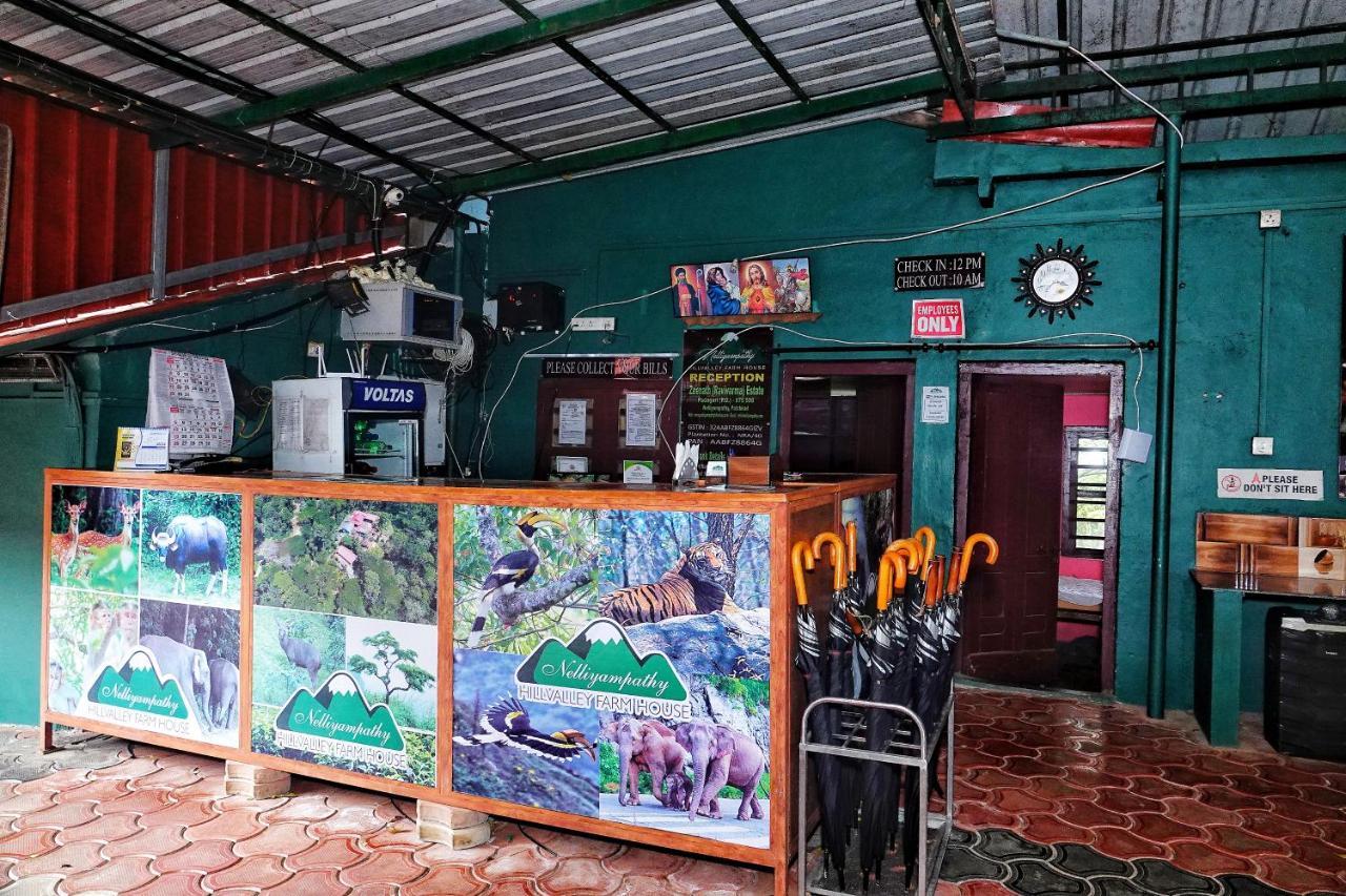 Hill Valley Farm House Nelliyampathy Exterior photo