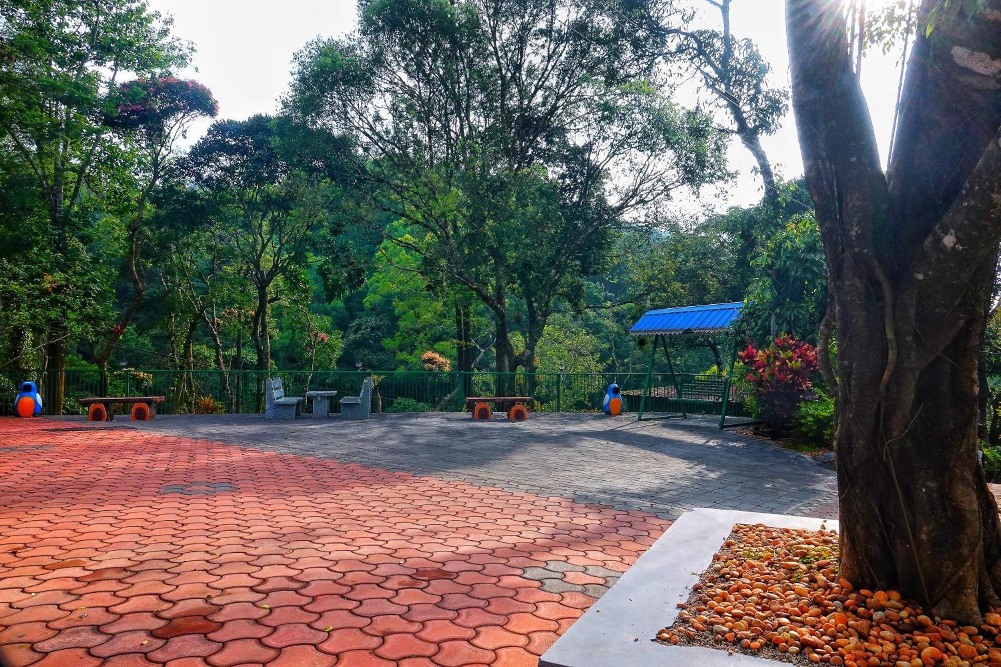 Hill Valley Farm House Nelliyampathy Exterior photo